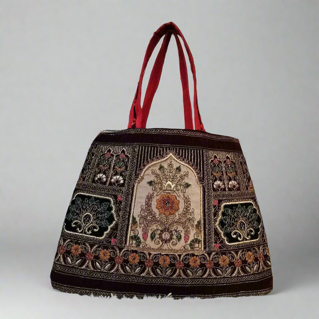 Handcrafted Tote Bag - Artistic Touch