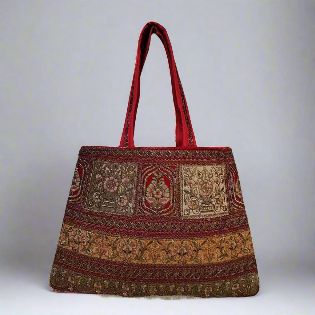 Handcrafted Tote Bag - Chic Simplicity